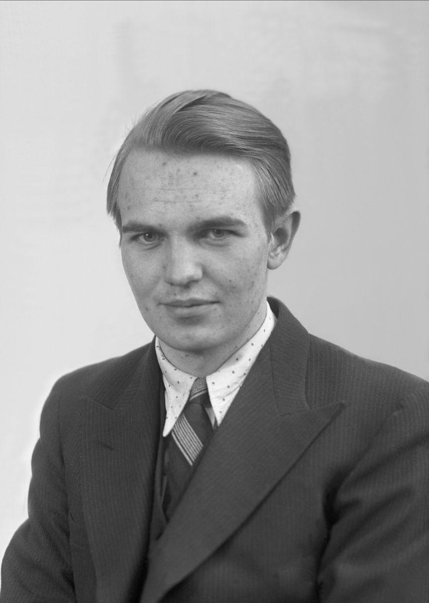 Gustav Borgen, NFB.56947