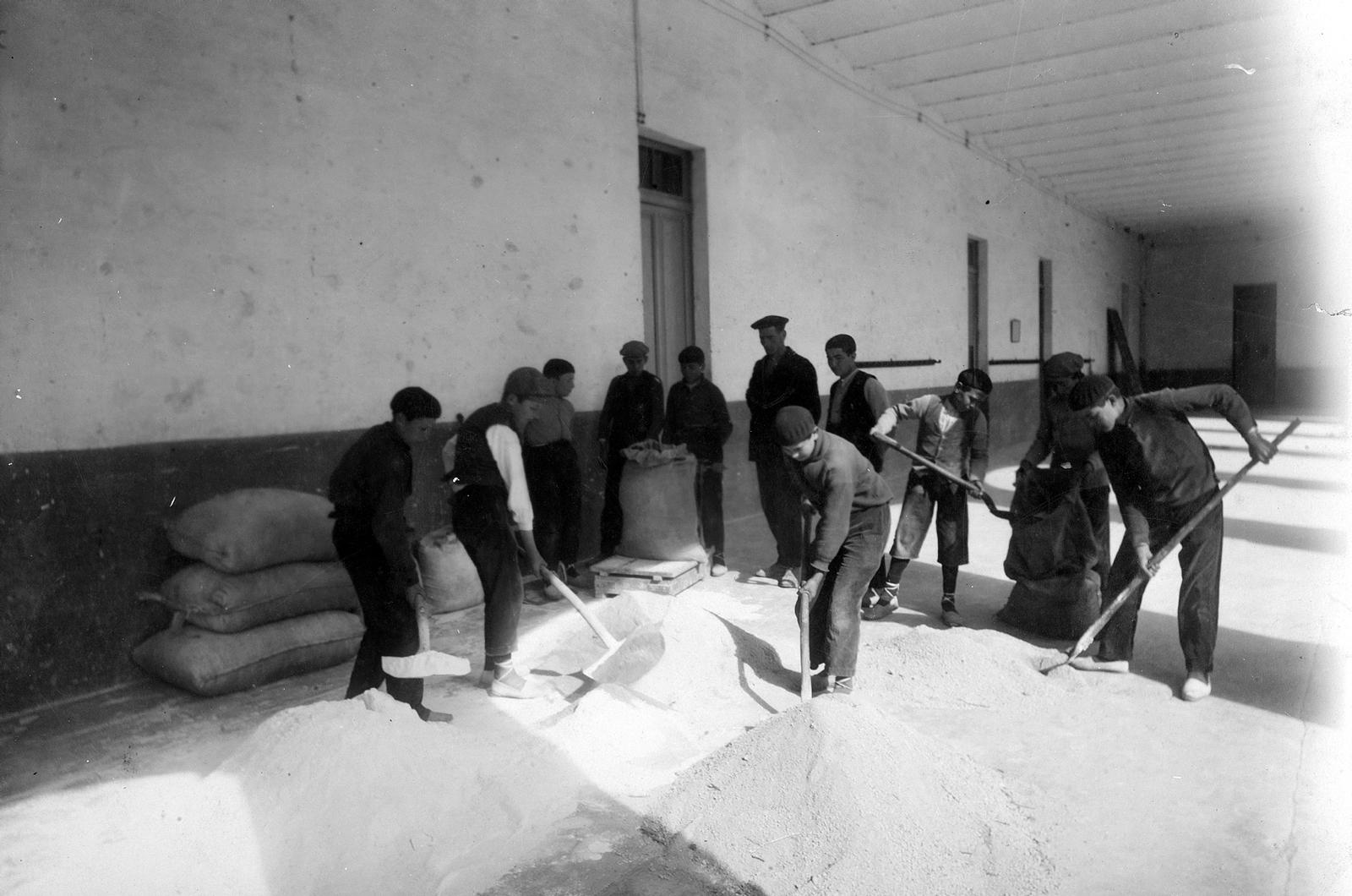 Desconegut, [Granja-Escola Sant Isidre]