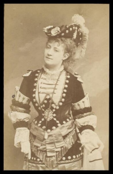 London Stereoscopic and Photographic Company, Guy Little Theatrical Photograph