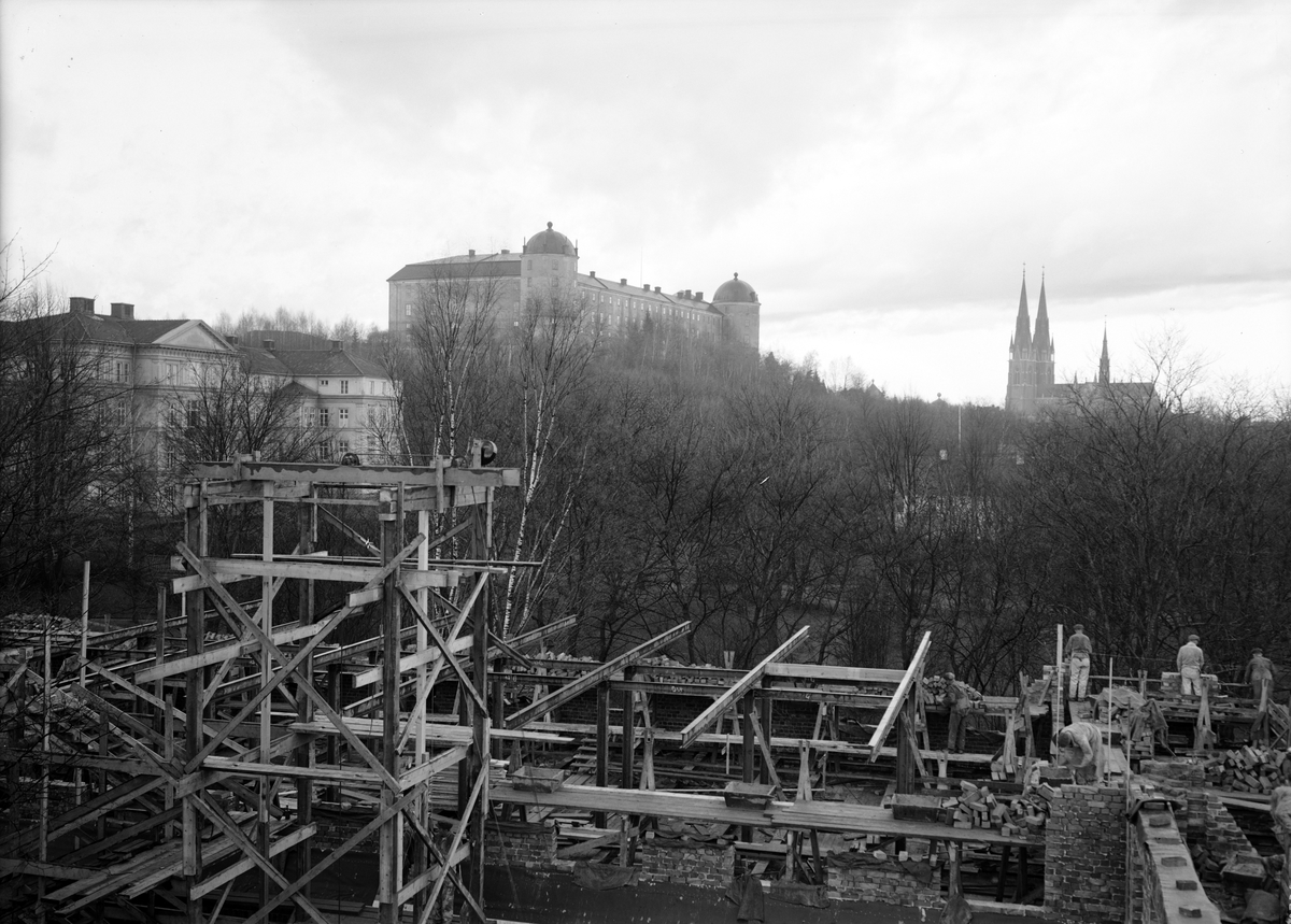 Paul Sandberg, Sjukhusbyggnad under uppförande, Akademiska sjukhuset, Uppsala november 1934