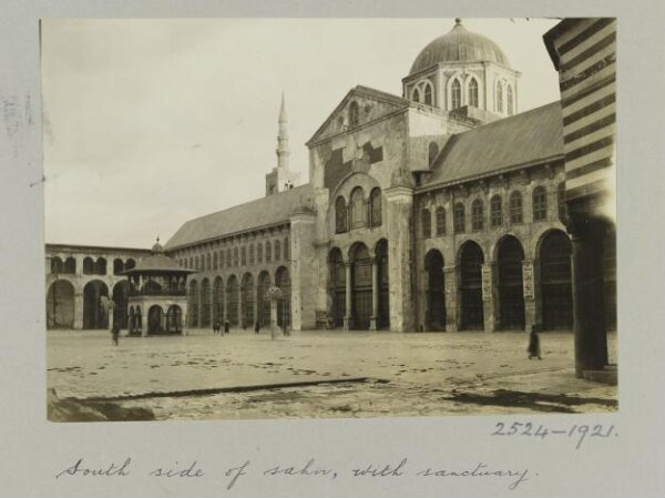 K.A.C. Creswell, Courtyard of the Umayyad Mosque, Damascus