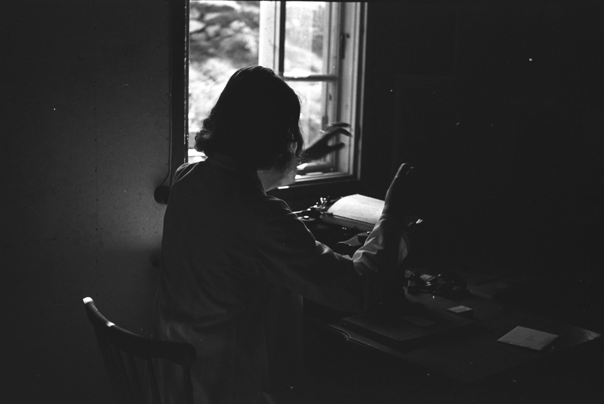 Ola Hanche-Olsen, NO.F003946