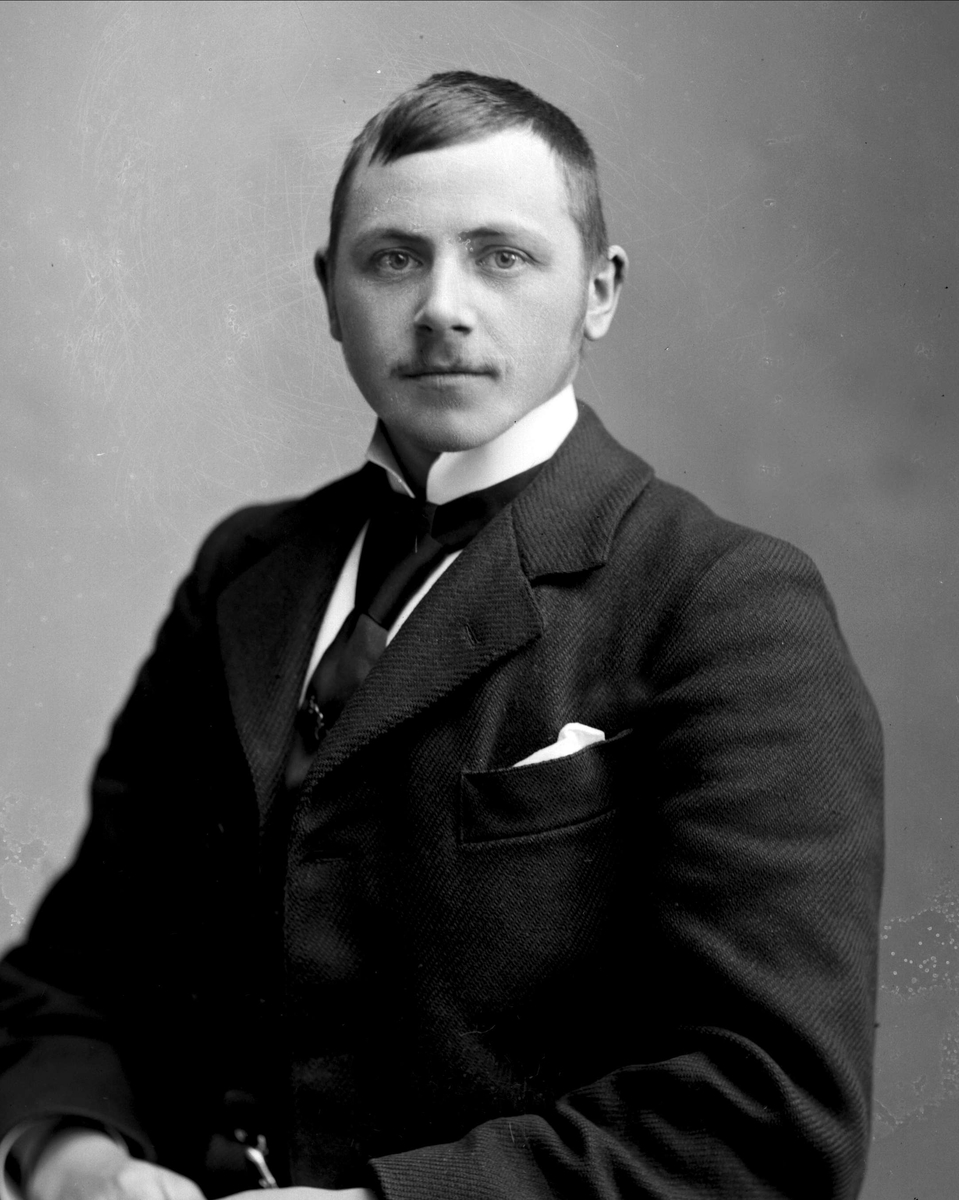 Gustav Borgen, NFB.14802