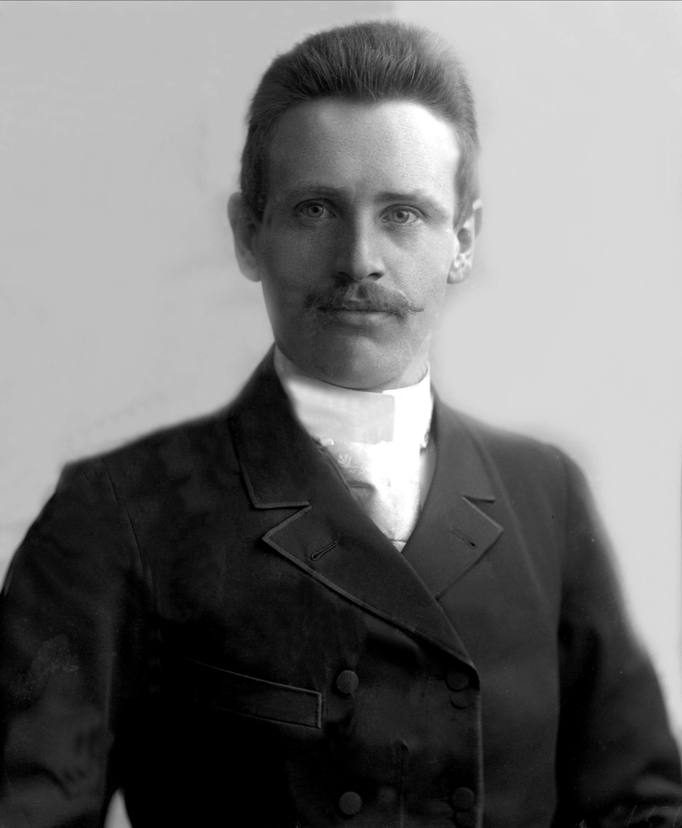 Gustav Borgen, NFB.29661