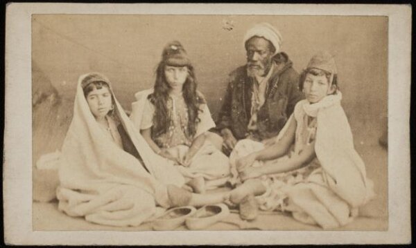 Unknown, Photograph