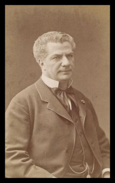 Nadar, Guy Little Theatrical Photograph