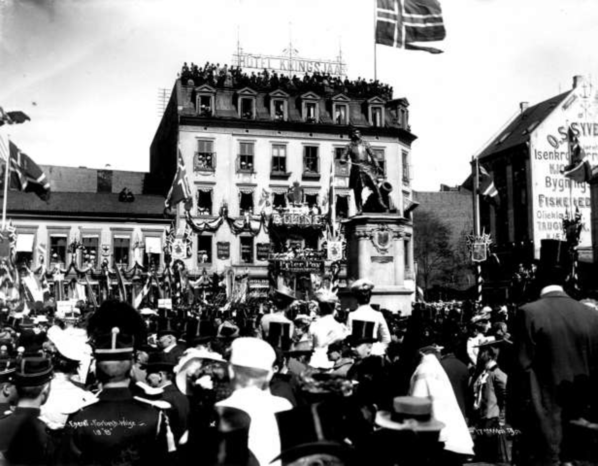 Anders Beer Wilse, Avduking av Tordenskiold-statuen