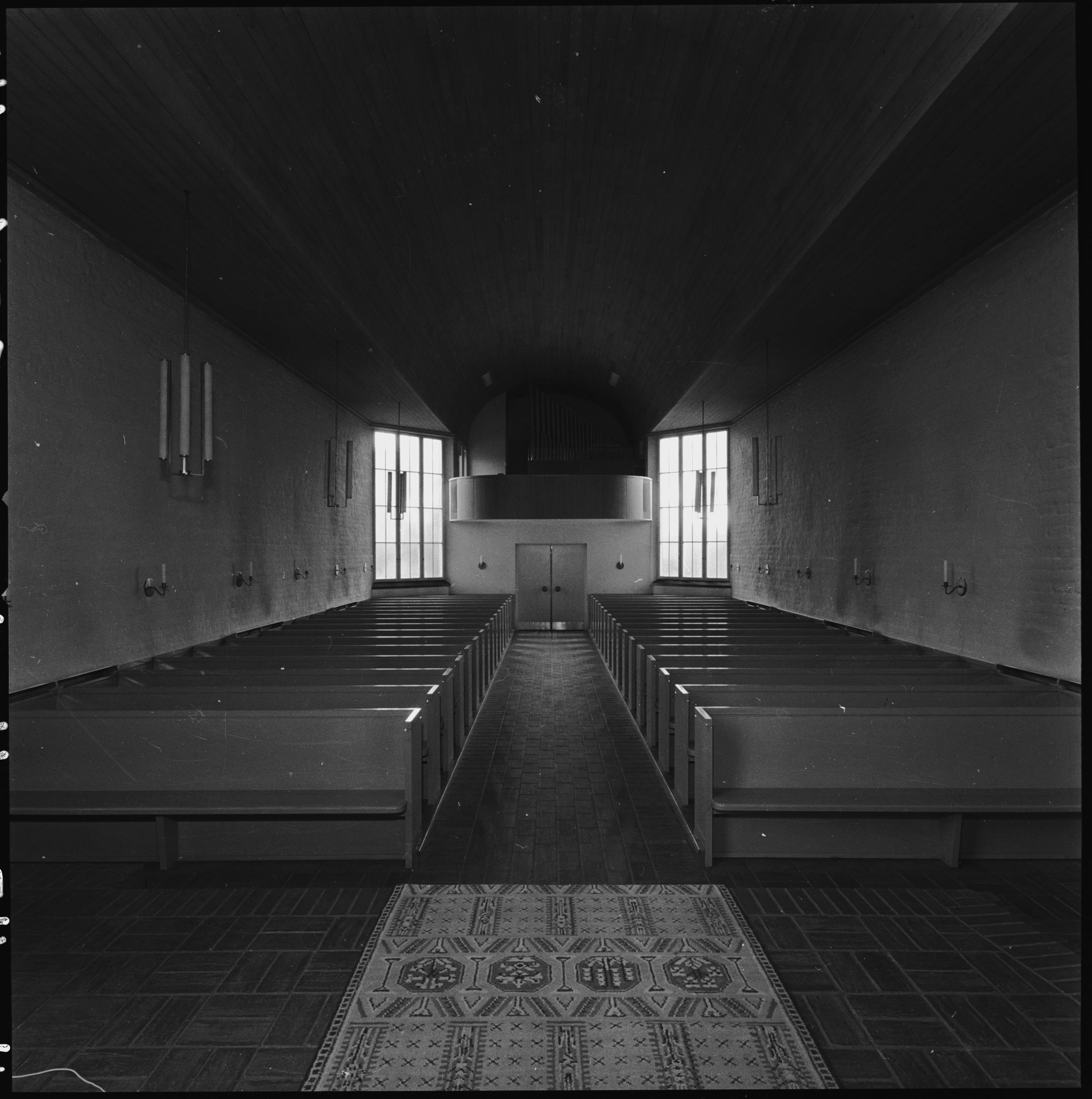 Nils Lagergren, Hässelby villastads kyrka