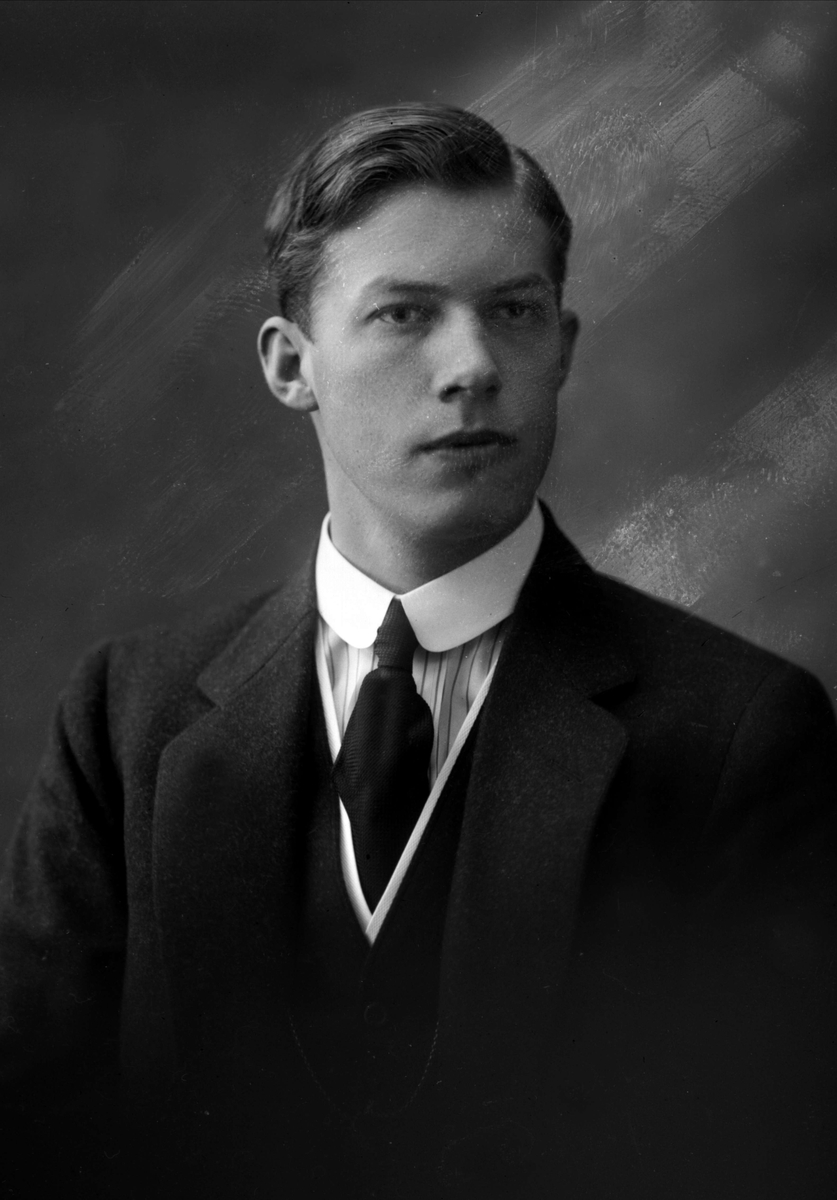 Gustav Borgen, NFB.05848