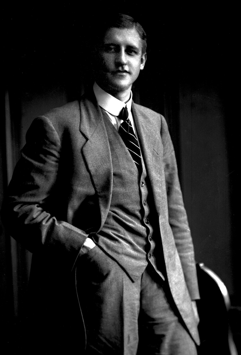 Gustav Borgen, NFB.03674