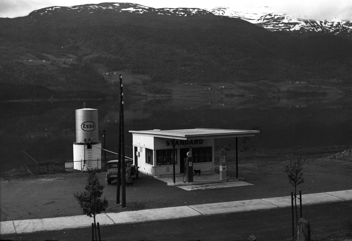 Anders Beer Wilse, Prot: Bondeoptoget Voss Bensin stasjon