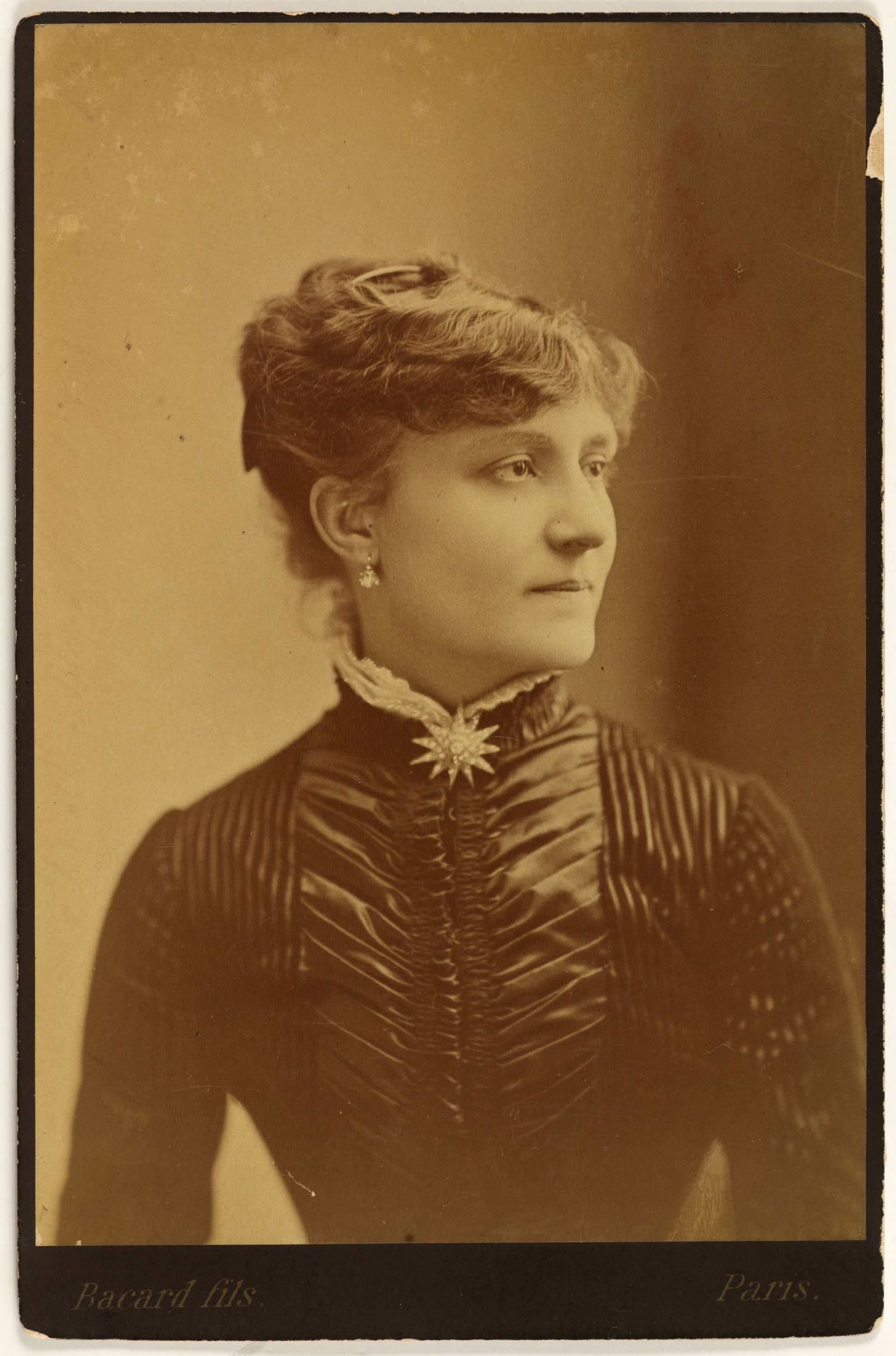 Bacard Fils, Portrait d'Eugénie Bade, actrice