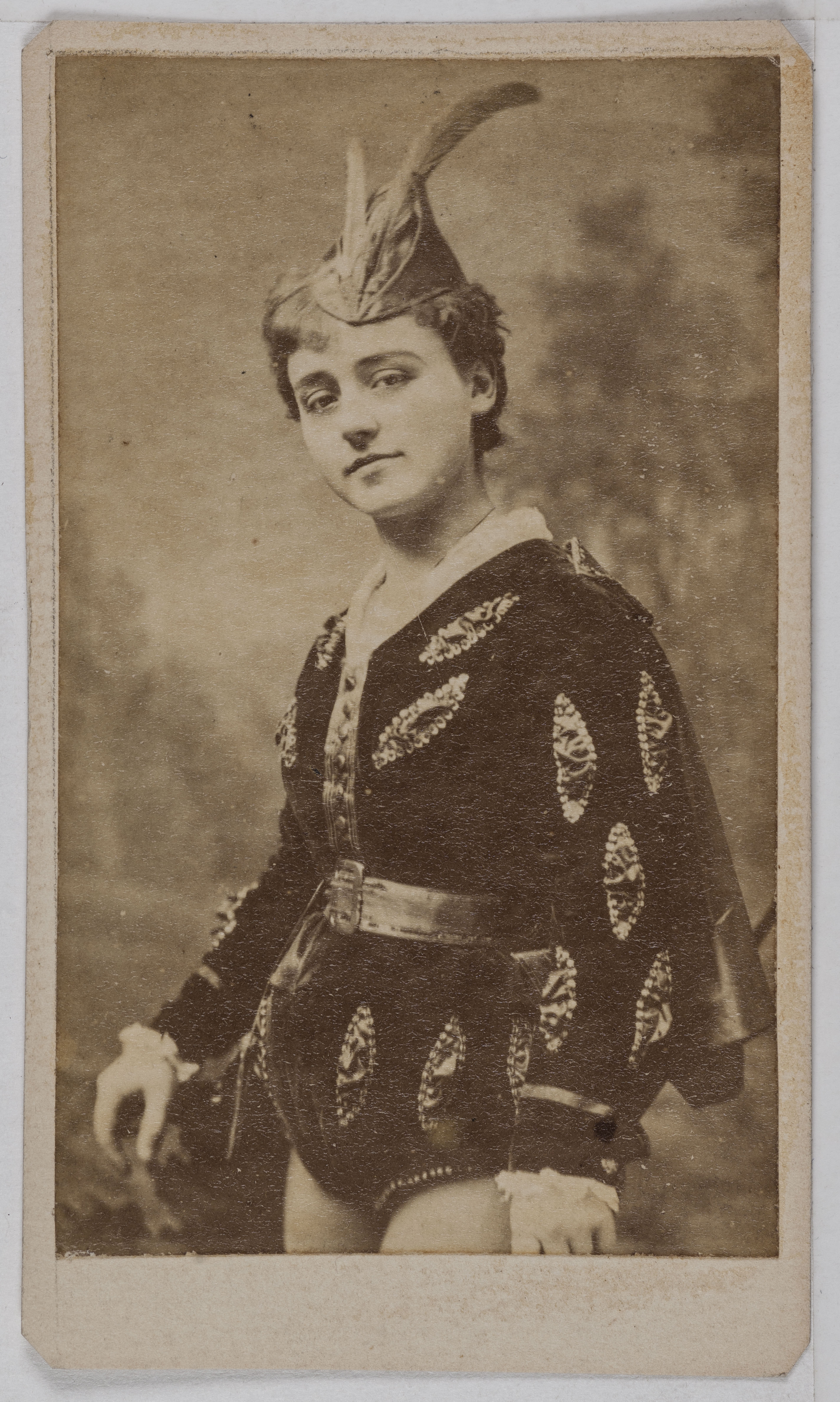 Anonyme, Portrait de Marié Paola, (1851-), (sœur de Galli et d'Irma Marié), (actrice)