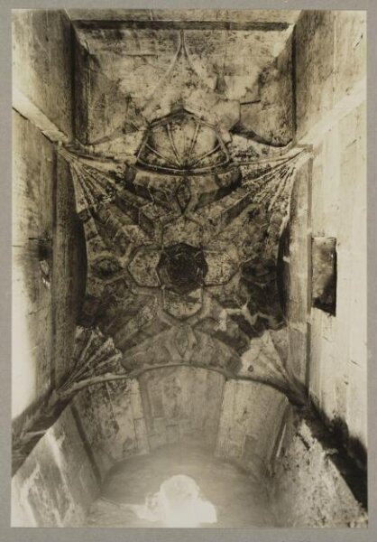 K.A.C. Creswell, Vaulting of vestibule of the ribat of Khawand Zaynab wife of Mamluk Sultan Inal, Cairo