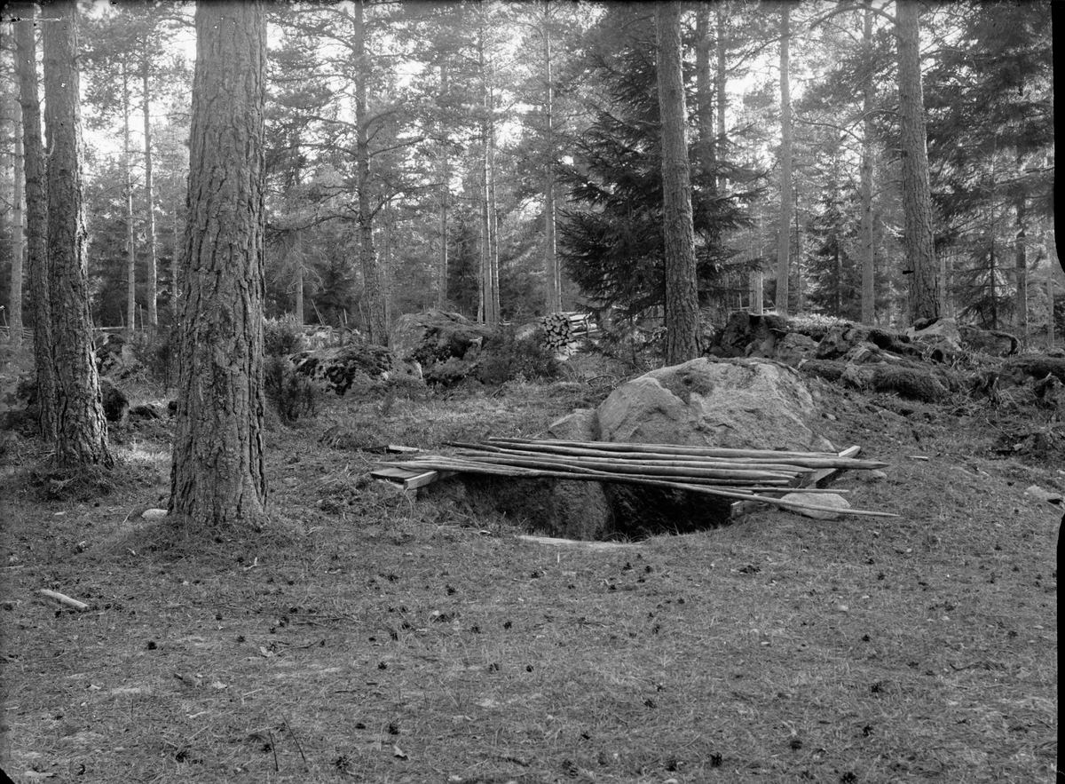 Paul Sandberg, Sannolikt fångstgrop, Uppland september 1944