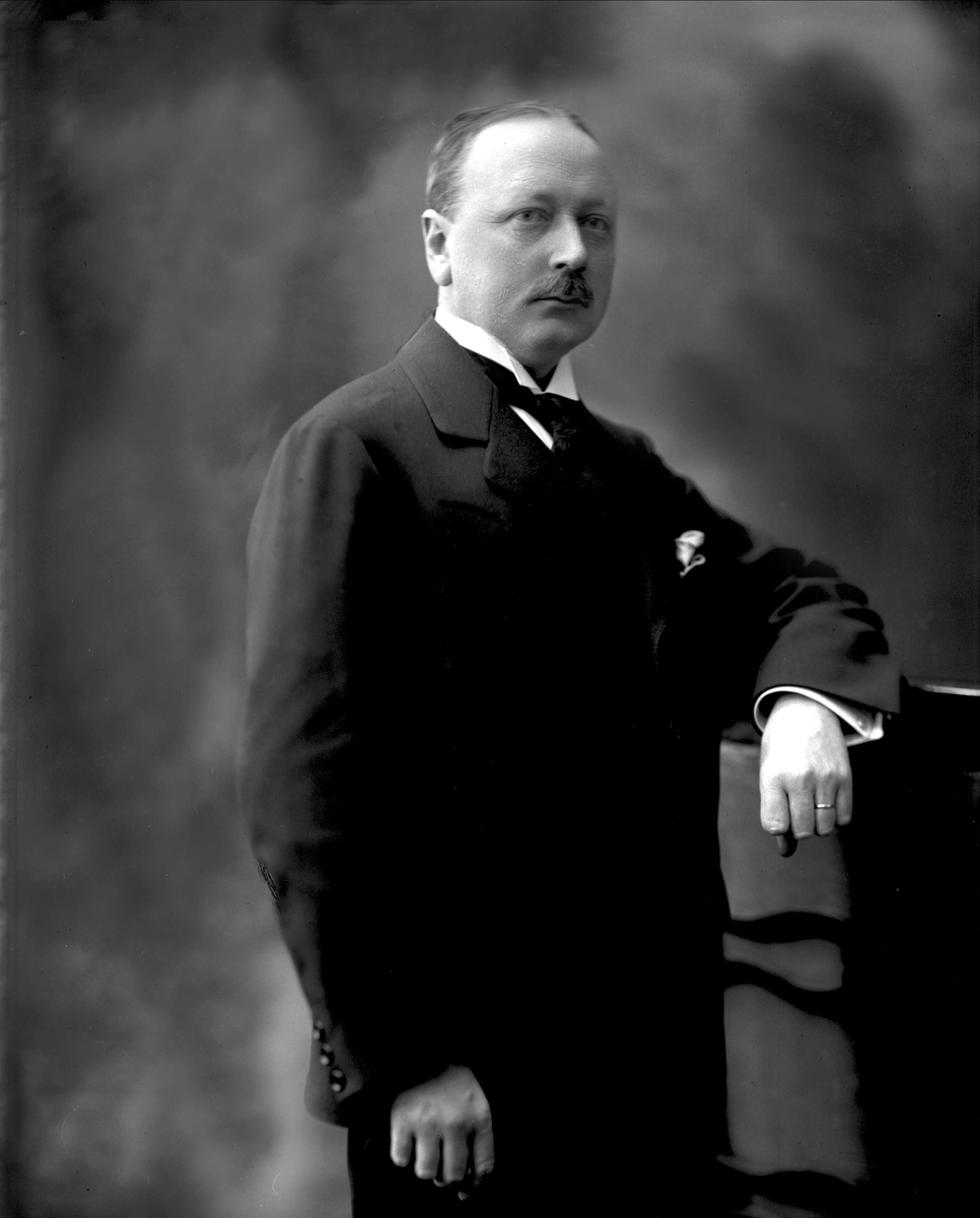 Gustav Borgen, NFB.03819