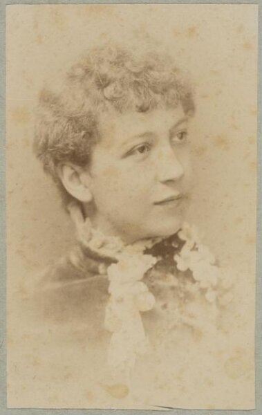 Unknown, Carte-de-visite photographs (480). Four photographs  are dry-mounted to each sheet (120).