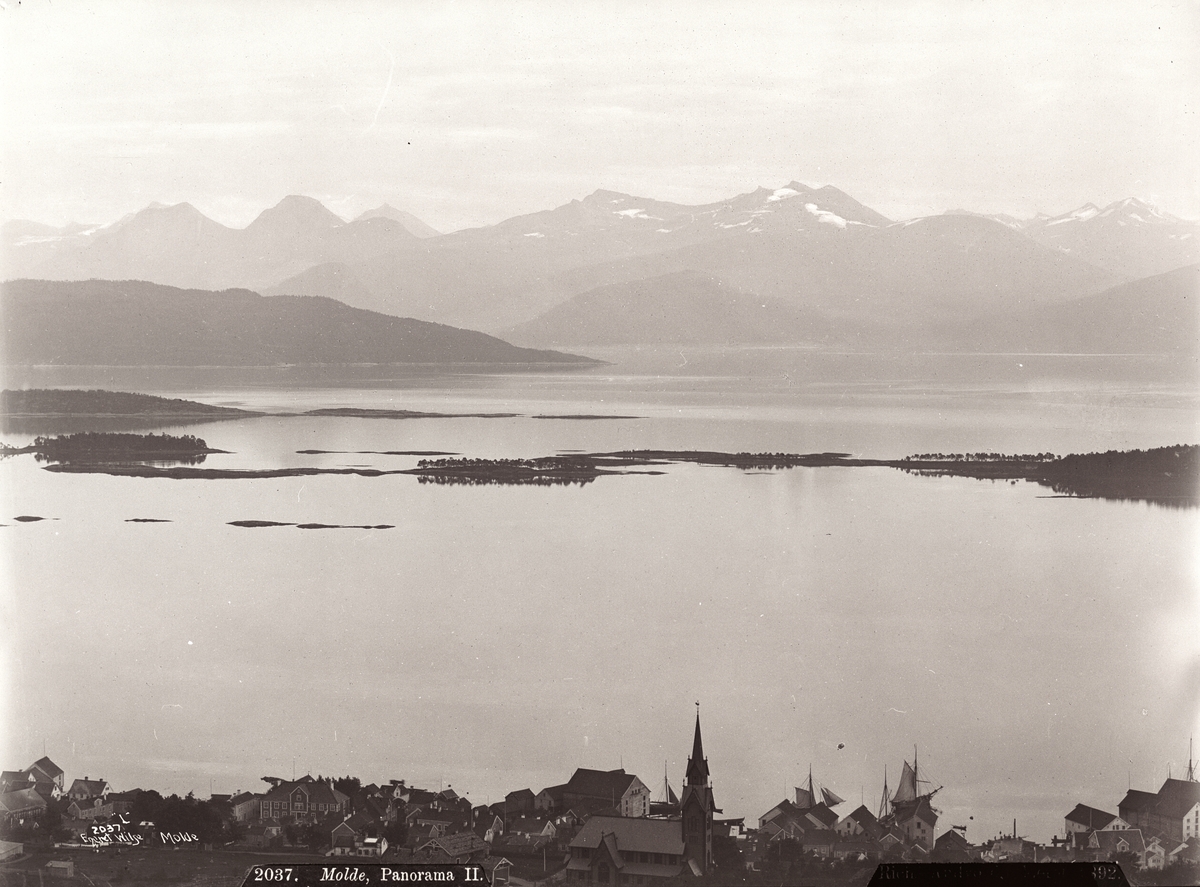 Axel Lindahl, Prot: Molde Panorama I-IV