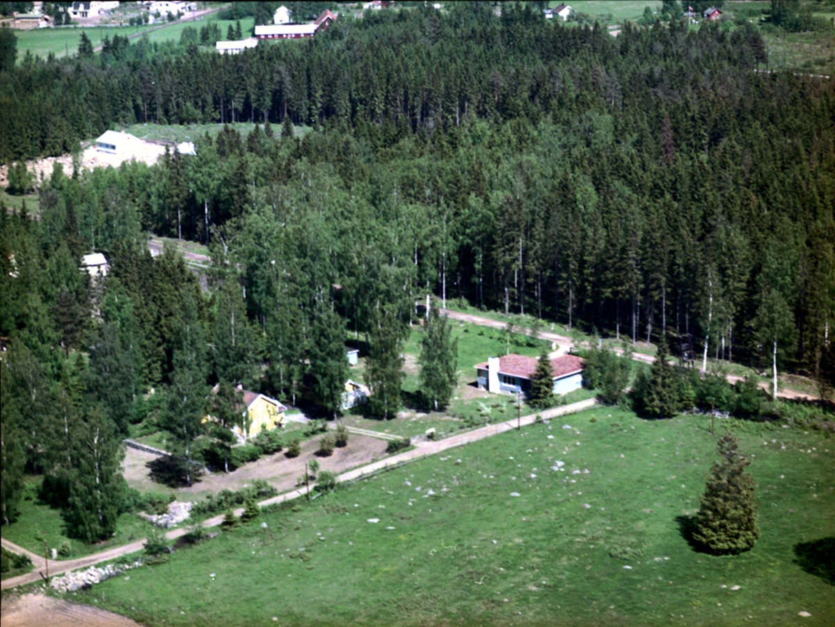 Widerøes Flyveselskap A/S, FLYFOTO MJØSLIVEGEN, SANDVIKAVEGEN