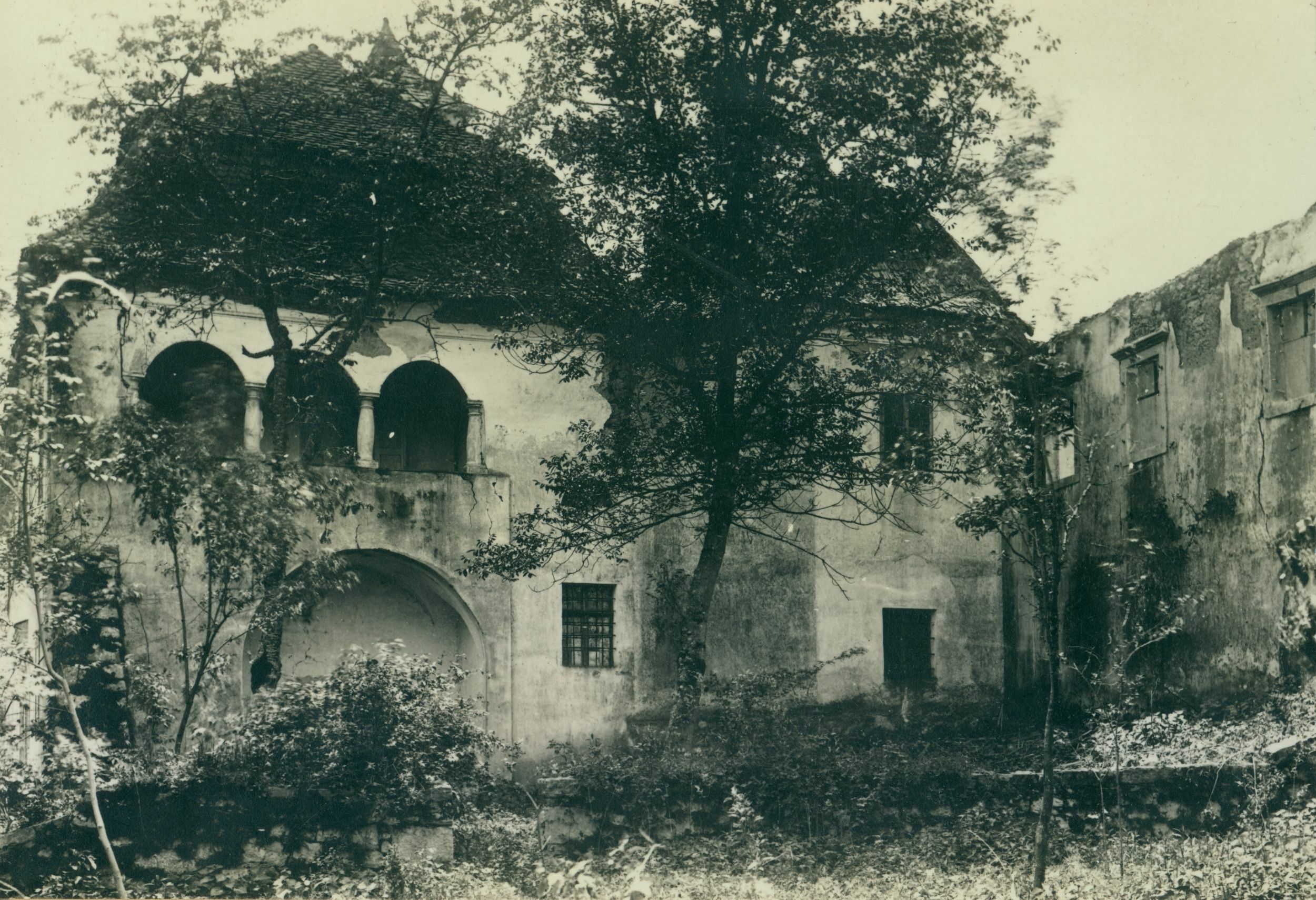 Emil Laszowski, Brlog na Kupi - Dvor Delišimunovića iz 17. st., prije djelomičnog rušenja