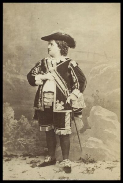 London Stereoscopic and Photographic Company, Guy Little Theatrical Photograph