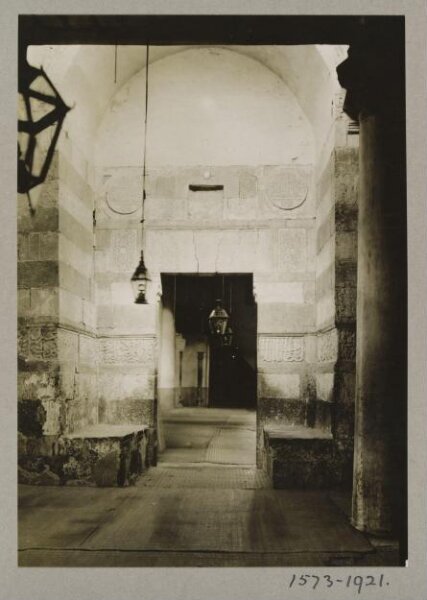 K.A.C. Creswell, Gateway of Mamluk Sultan Qansuh al-Ghawri at the mausoleum of Imam al-Layth, Cairo