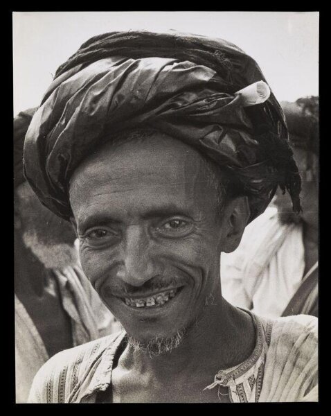 Hardy, Bert, A window onto the Yemen