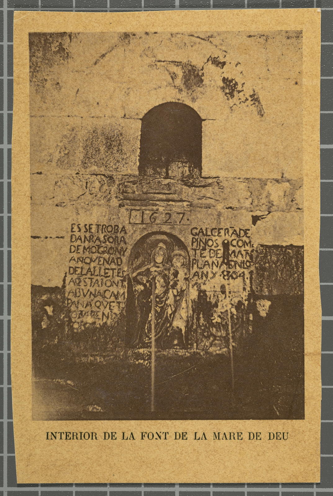 Desconegut, Inside the Fountain of the Virgin Mary
