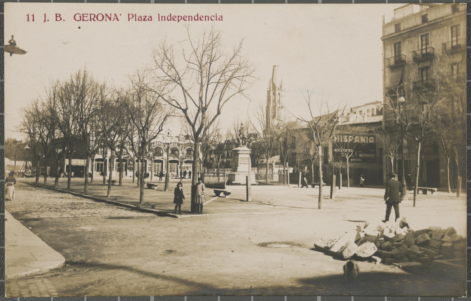 Desconegut, 11 J.B. Gerona. Independence Square