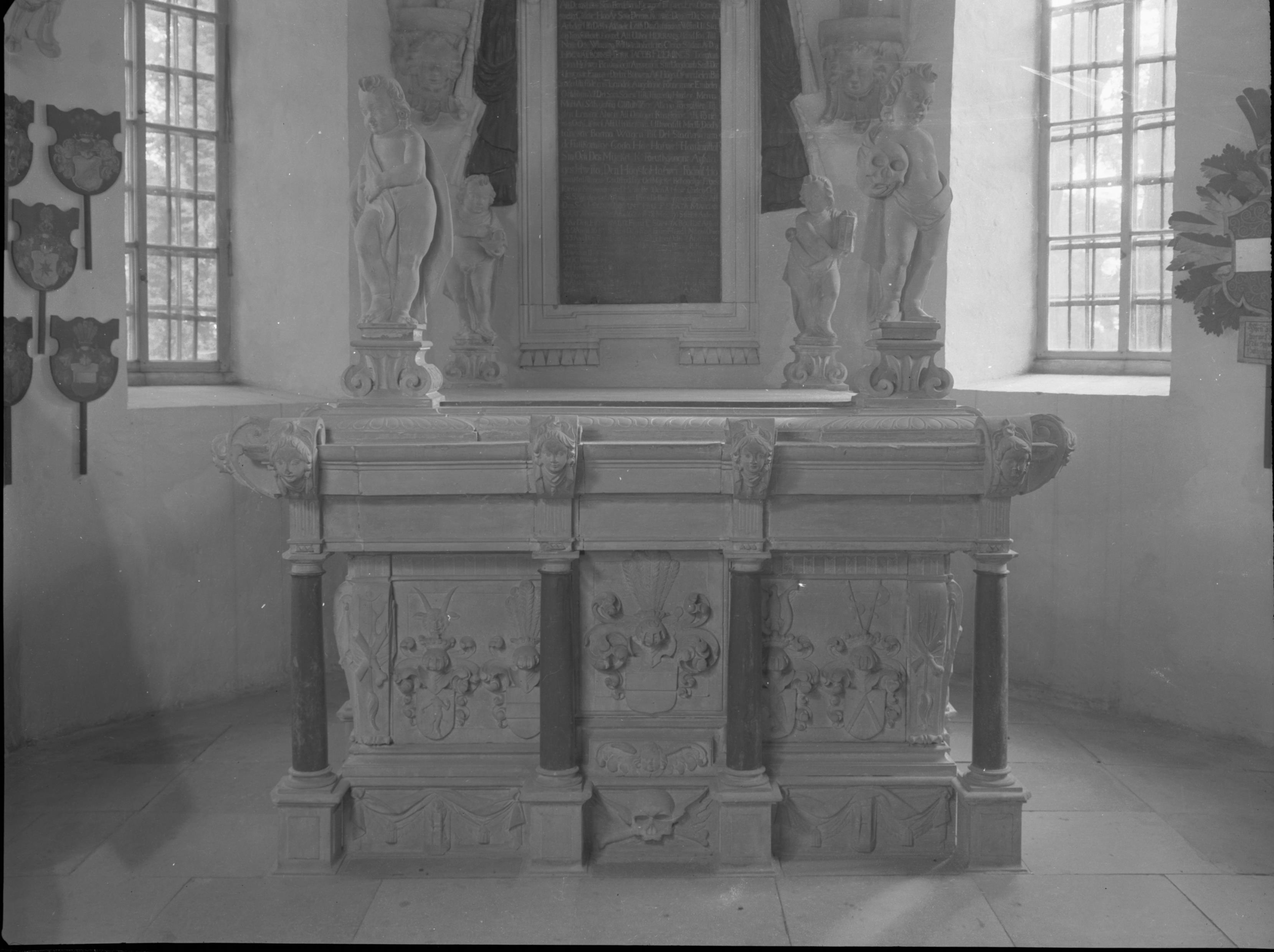 Iwar Anderson, Sköldinge kyrka