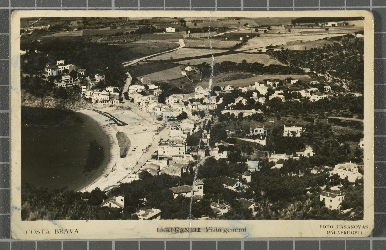 Desconegut, Costa Brava. Llafranch. General view