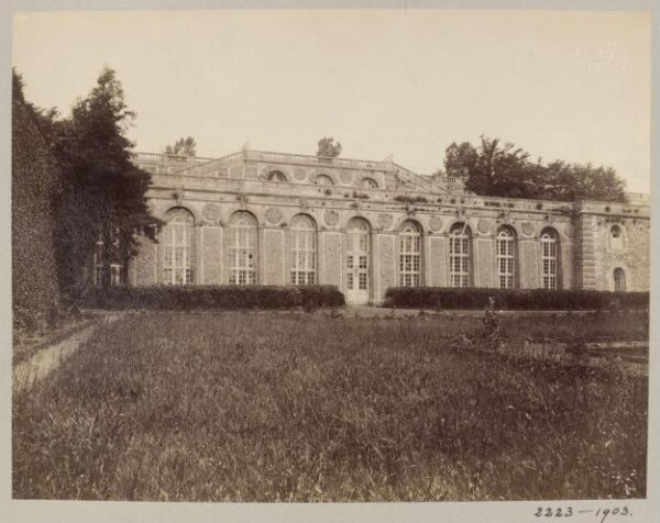 Atget, Jean-Eugène-Auguste, Orangery, Château (1695), Meudon, France