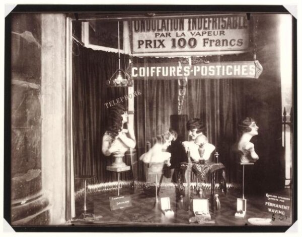 Atget, Jean-Eugène-Auguste, Coiffeur, Palais Royal