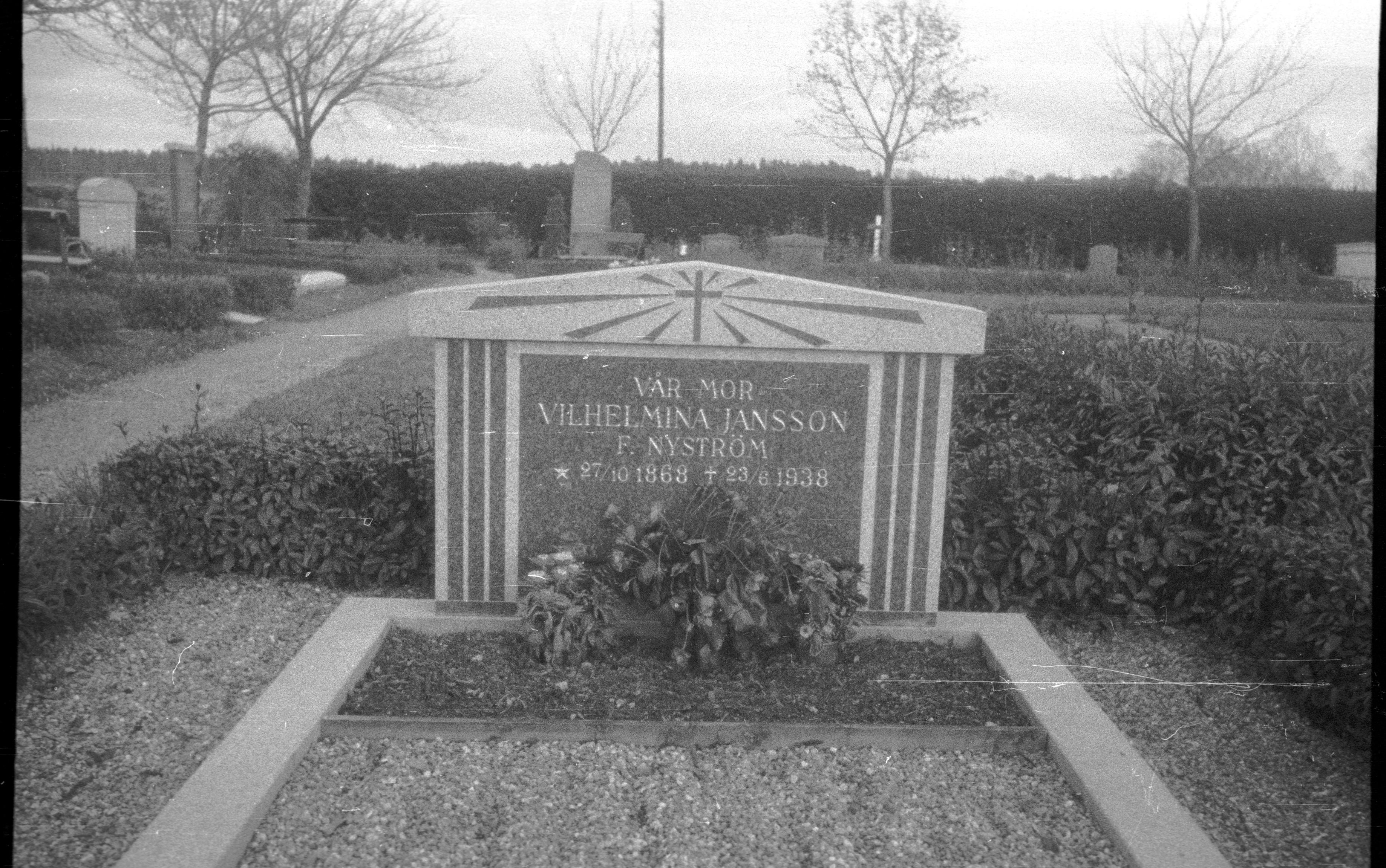 Berit Wallenberg, Lovö kyrka