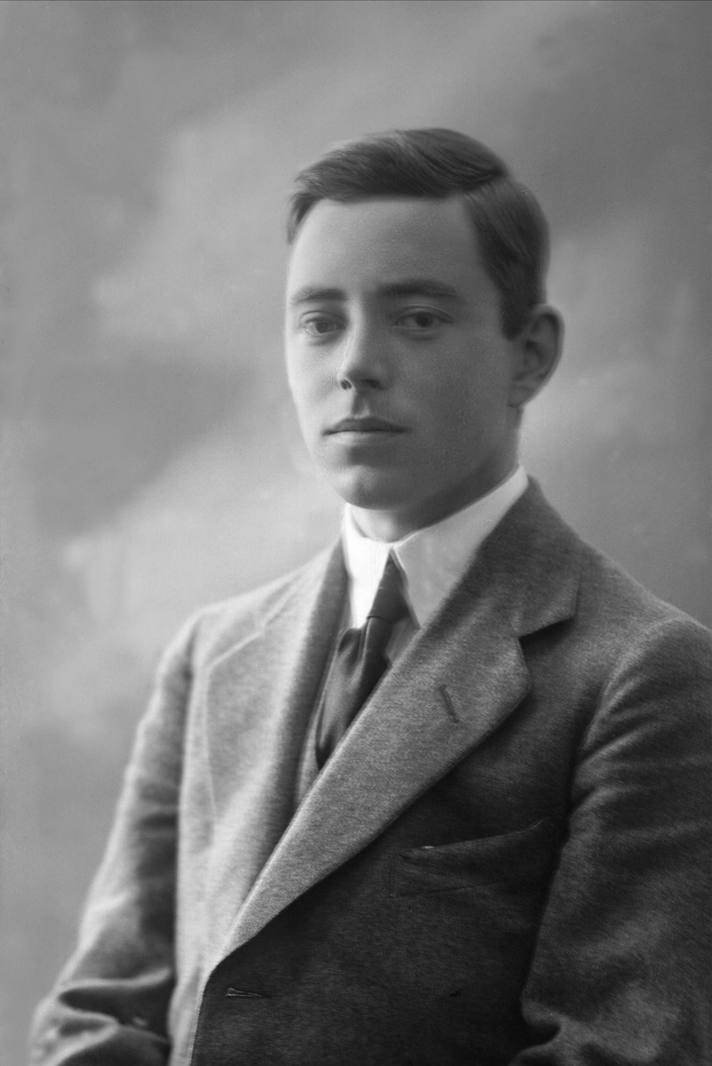 Gustav Borgen, NFB.34702
