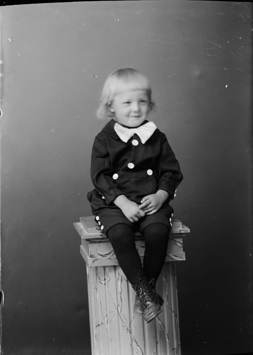 Skötsner-Edhlund, Barnporträtt, Östhammar, Uppland