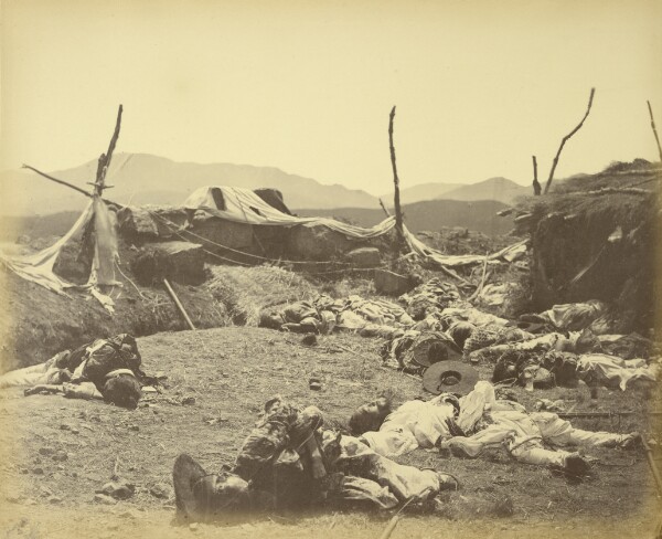 Felice Beato, Interior of Fort McKee