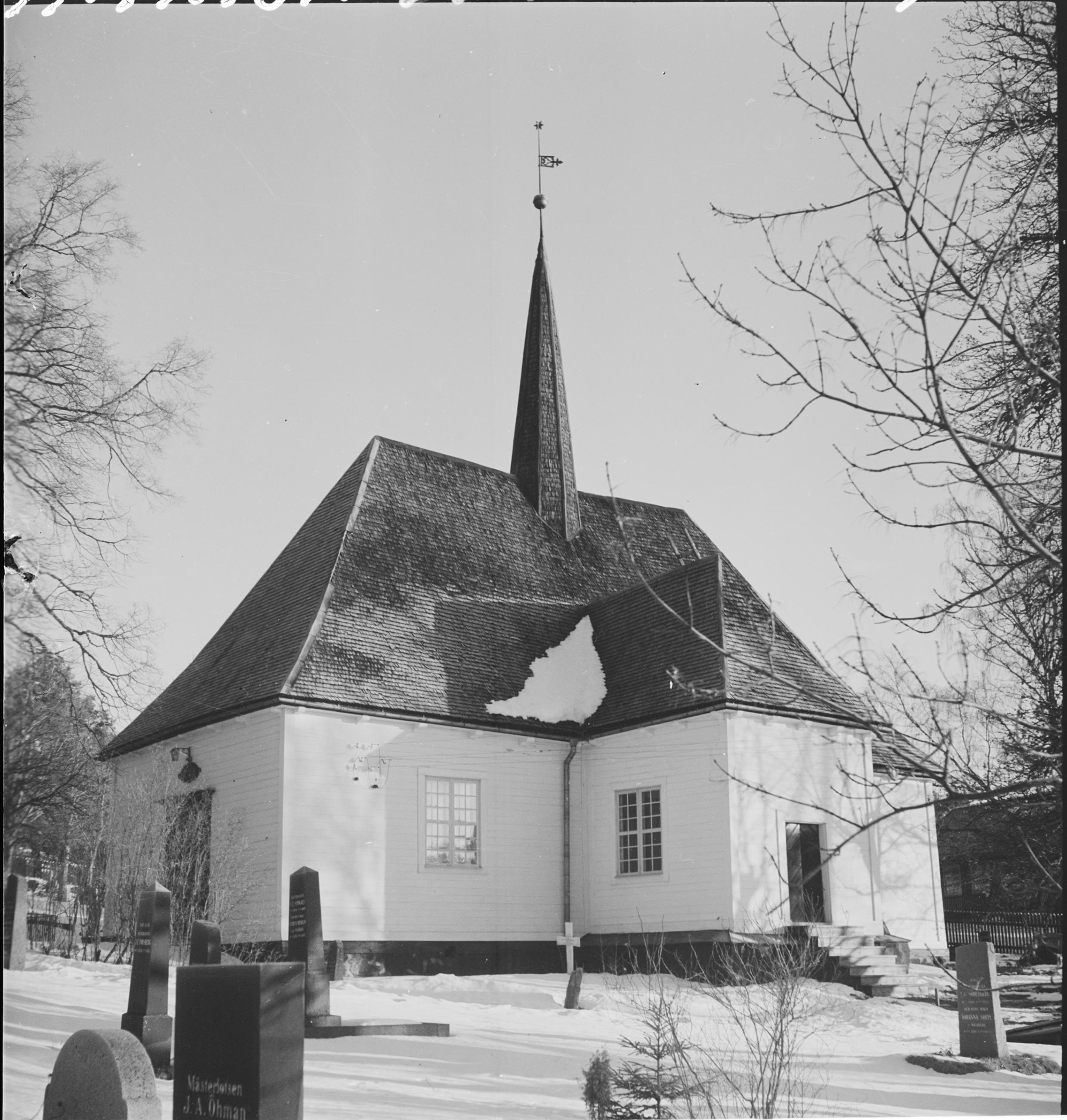 Nils Lagergren, Djurö kyrka