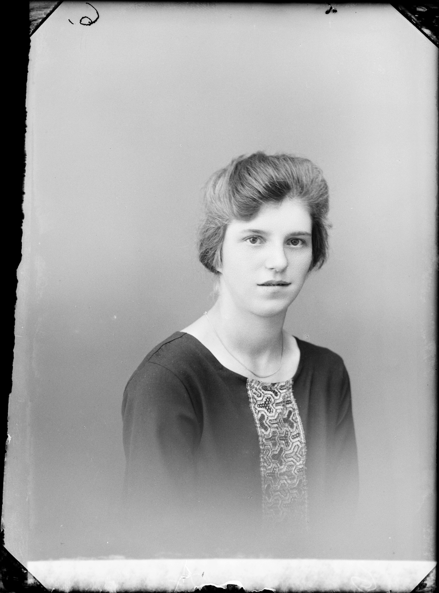 Skötsner-Edhlund, Tyra Jansson from Sparnö, Harg parish, Uppland 1926