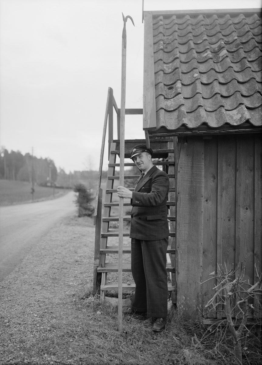 Paul Sandberg, Man med båtshake, sannolikt Uppland, 1938