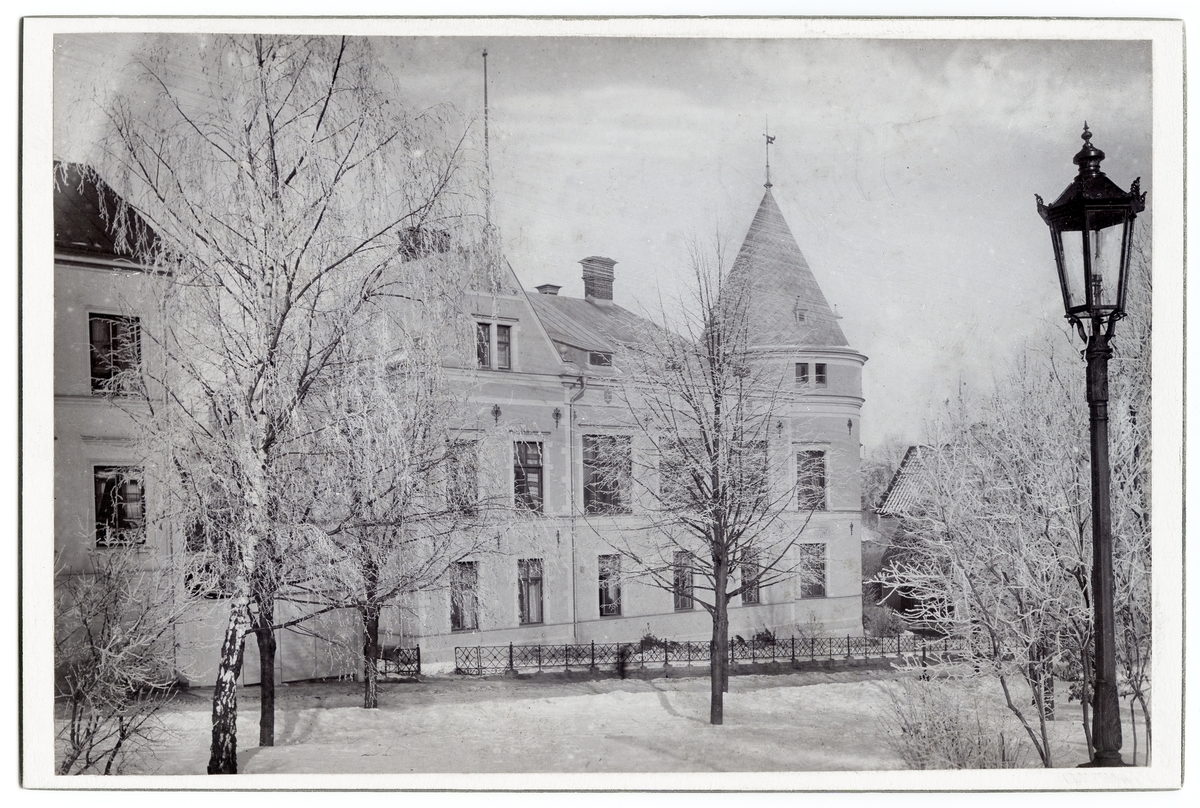Henri Osti's Fotografiateliér, Södermanlands-Nerikes nation, Uppsala, före 1914
