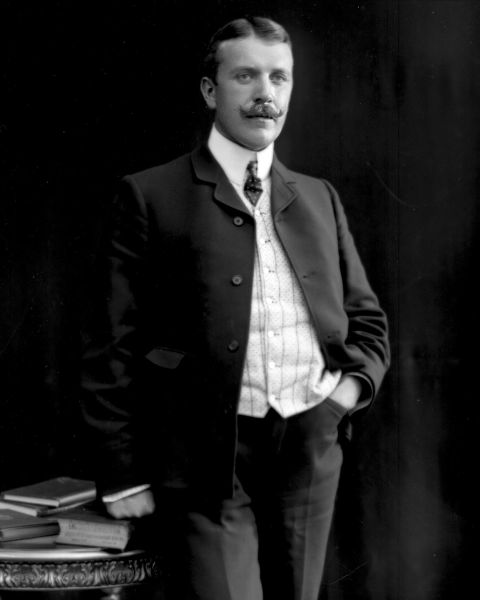 Gustav Borgen, NFB.10325