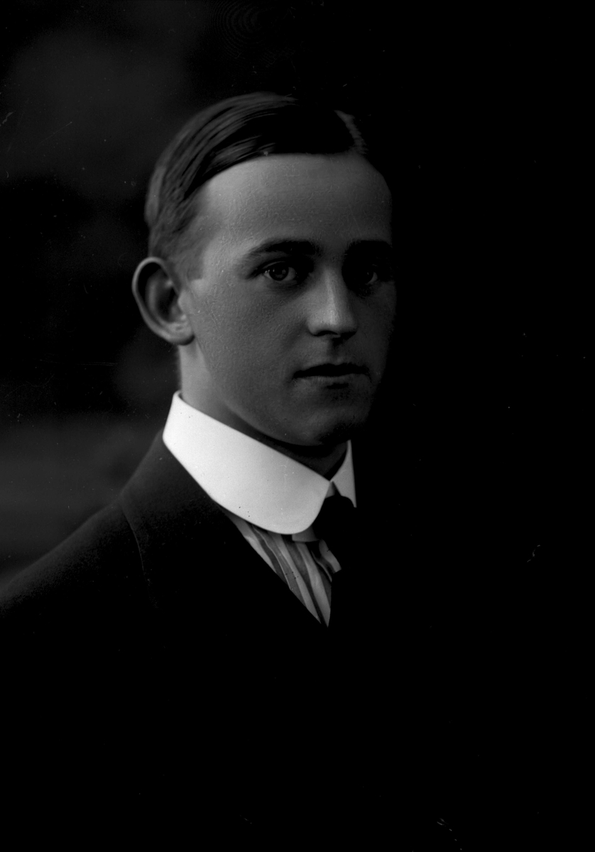 Gustav Borgen, NFB.04765