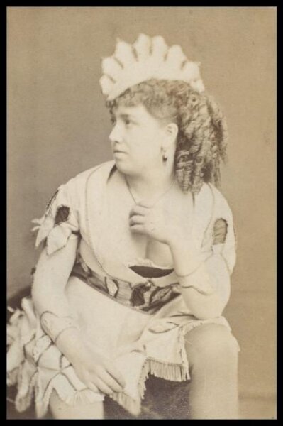 London Stereoscopic and Photographic Company, Guy Little Theatrical Photograph