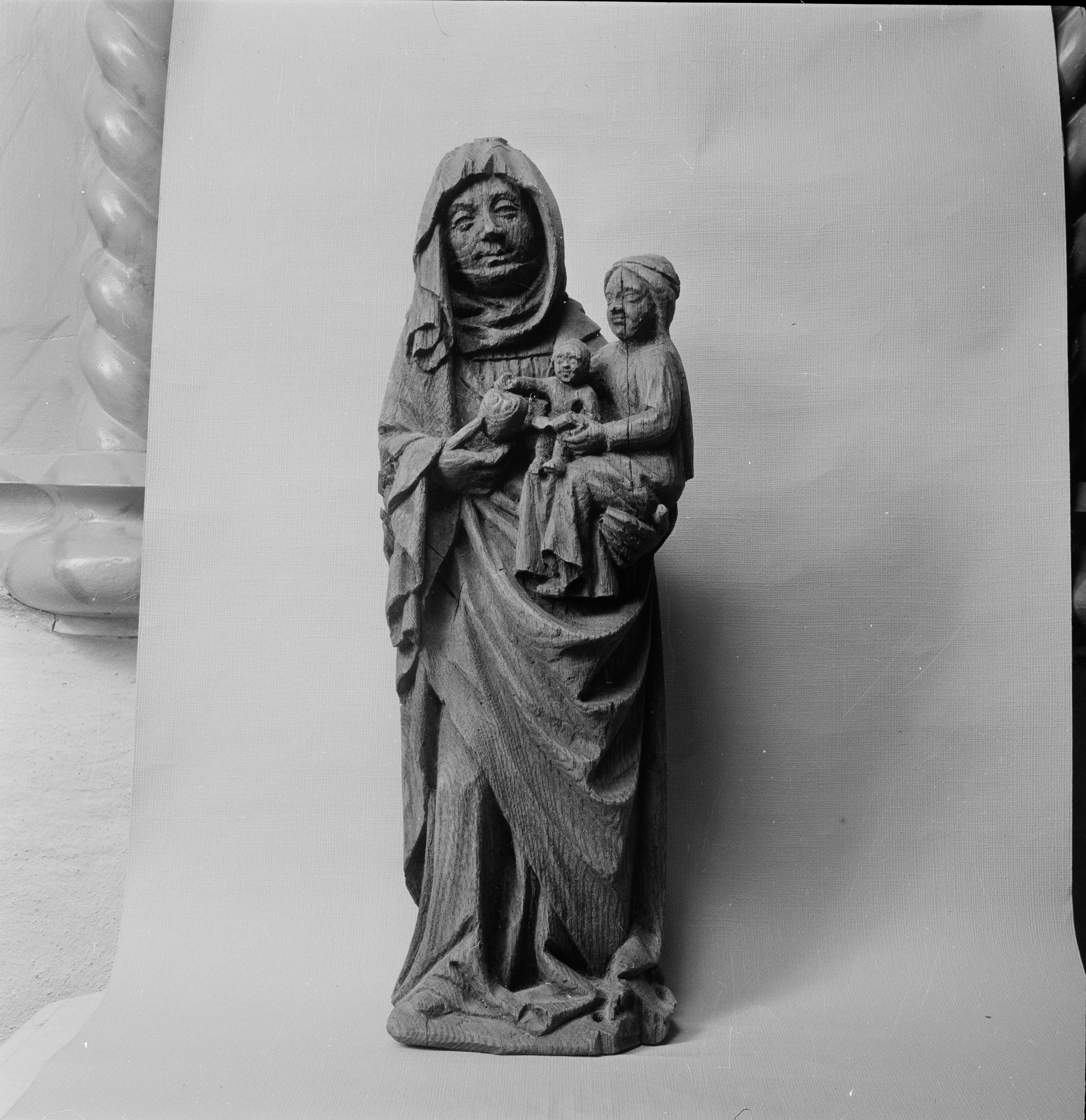 Nils Lagergren, Håtuna kyrka