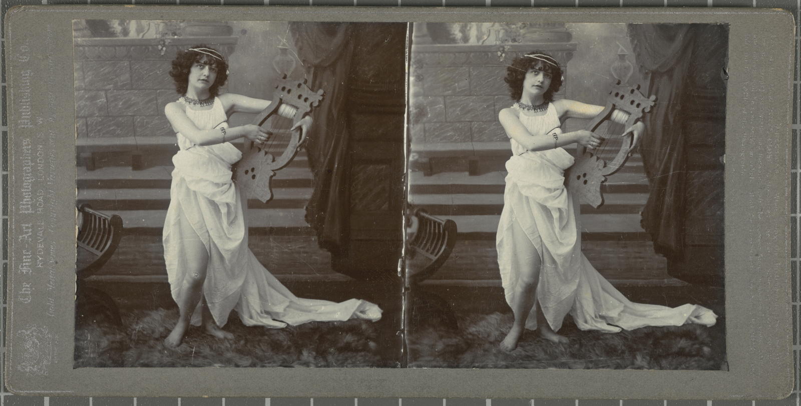 Desconegut, [Retrat] Fine-Art Photog. Publish. Co.