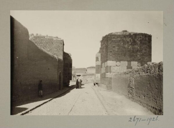 K.A.C. Creswell, al-Bab al-Masdûd, Homs