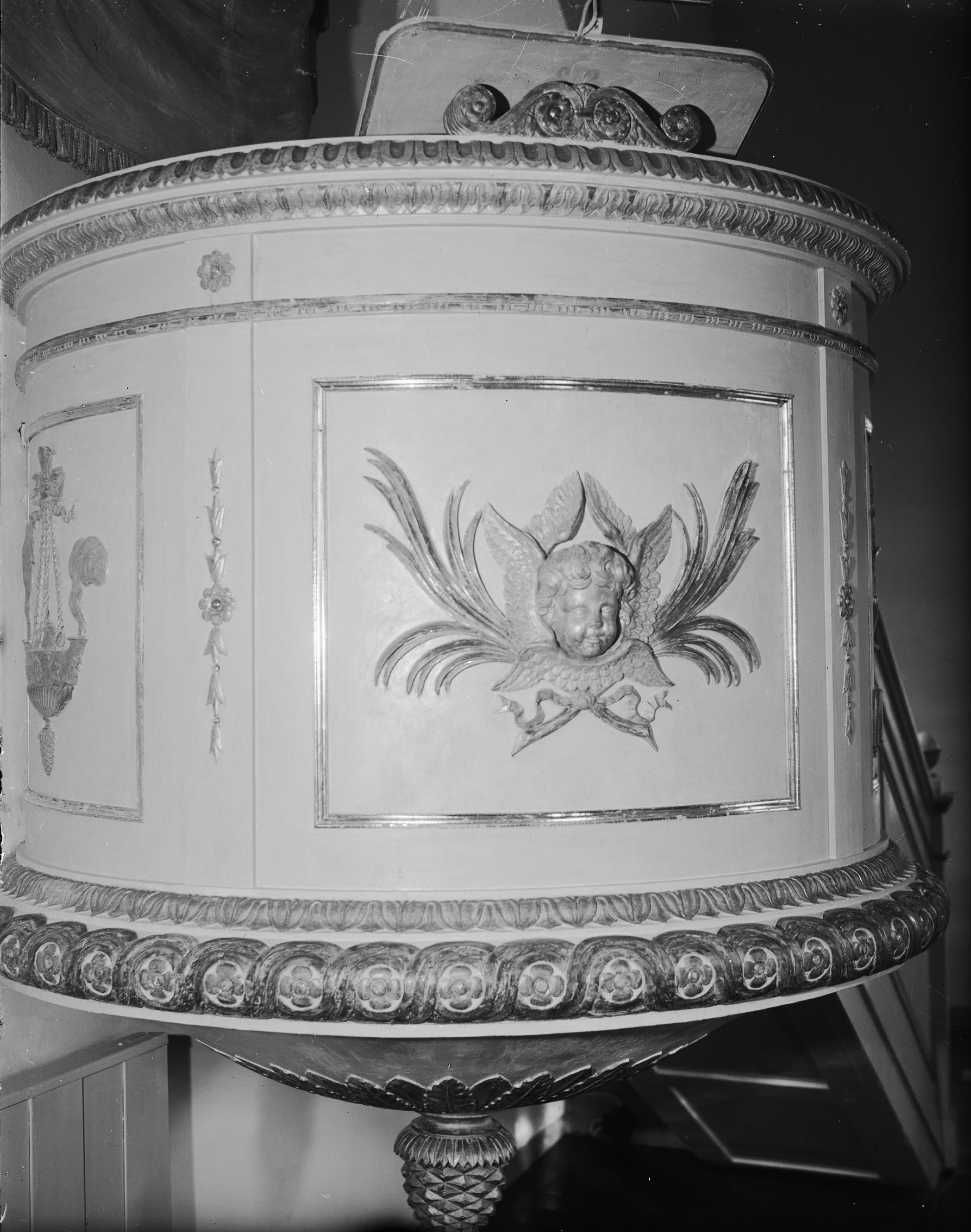 Olle Hellström, Trästena kyrka
