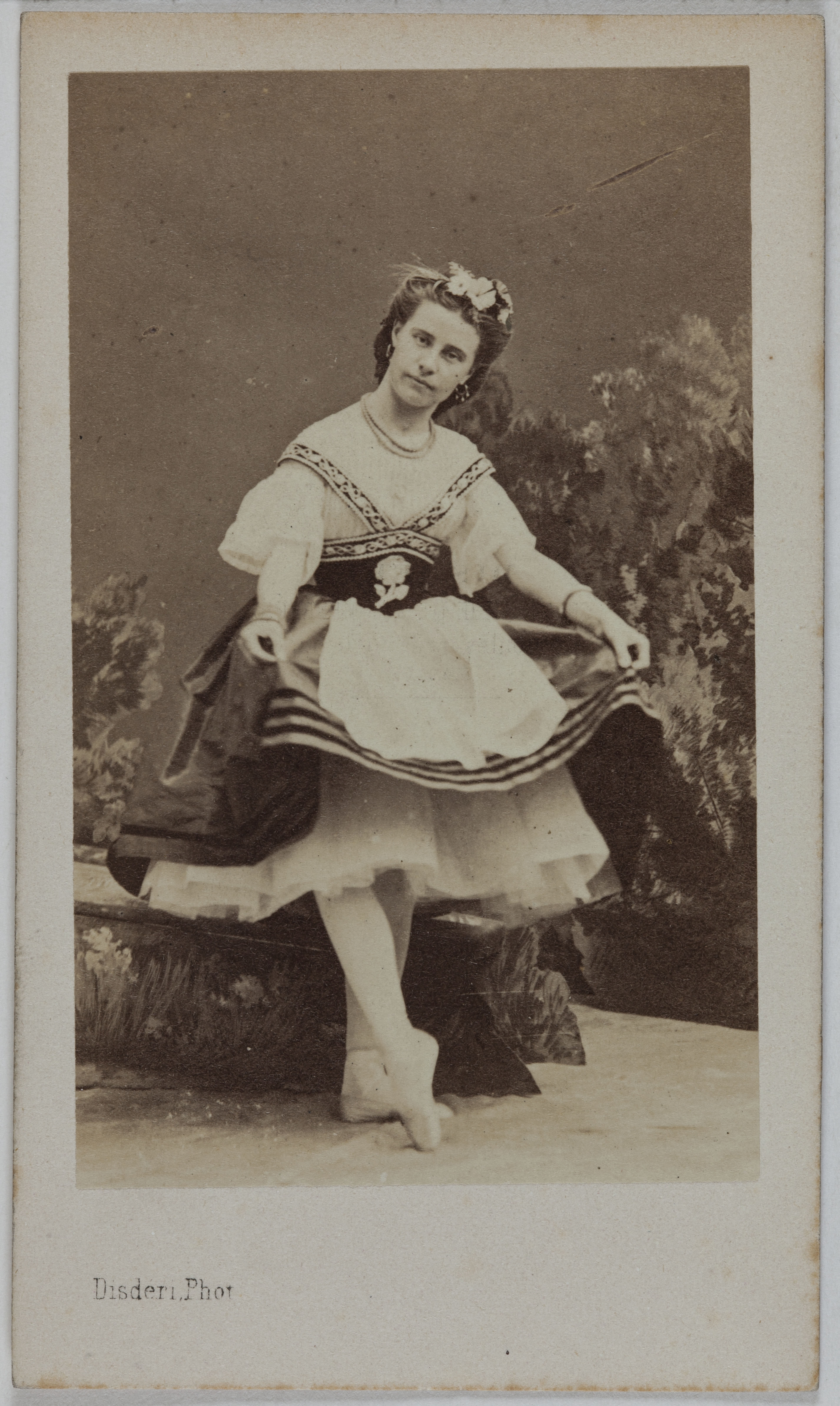 André-Adolphe-Eugène Disdéri, Portrait de Baratte (danseuse à l'Opéra)