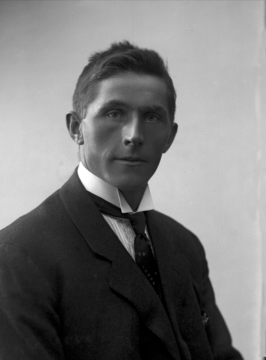Gustav Borgen, NFB.28646